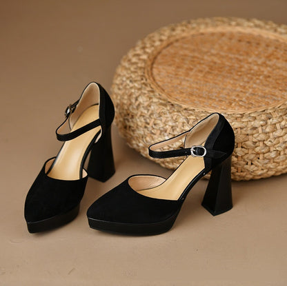 Buckle Hollowed Sandals