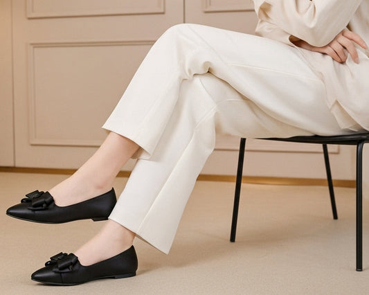 The Heritage Muse Leather Bow Ballet Pumps