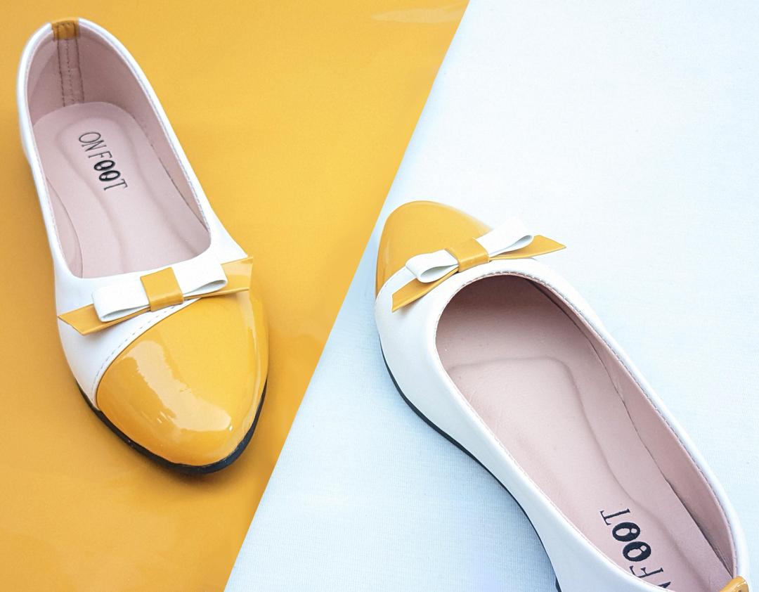 Artisan Grace Polished Leather Buckle Pumps