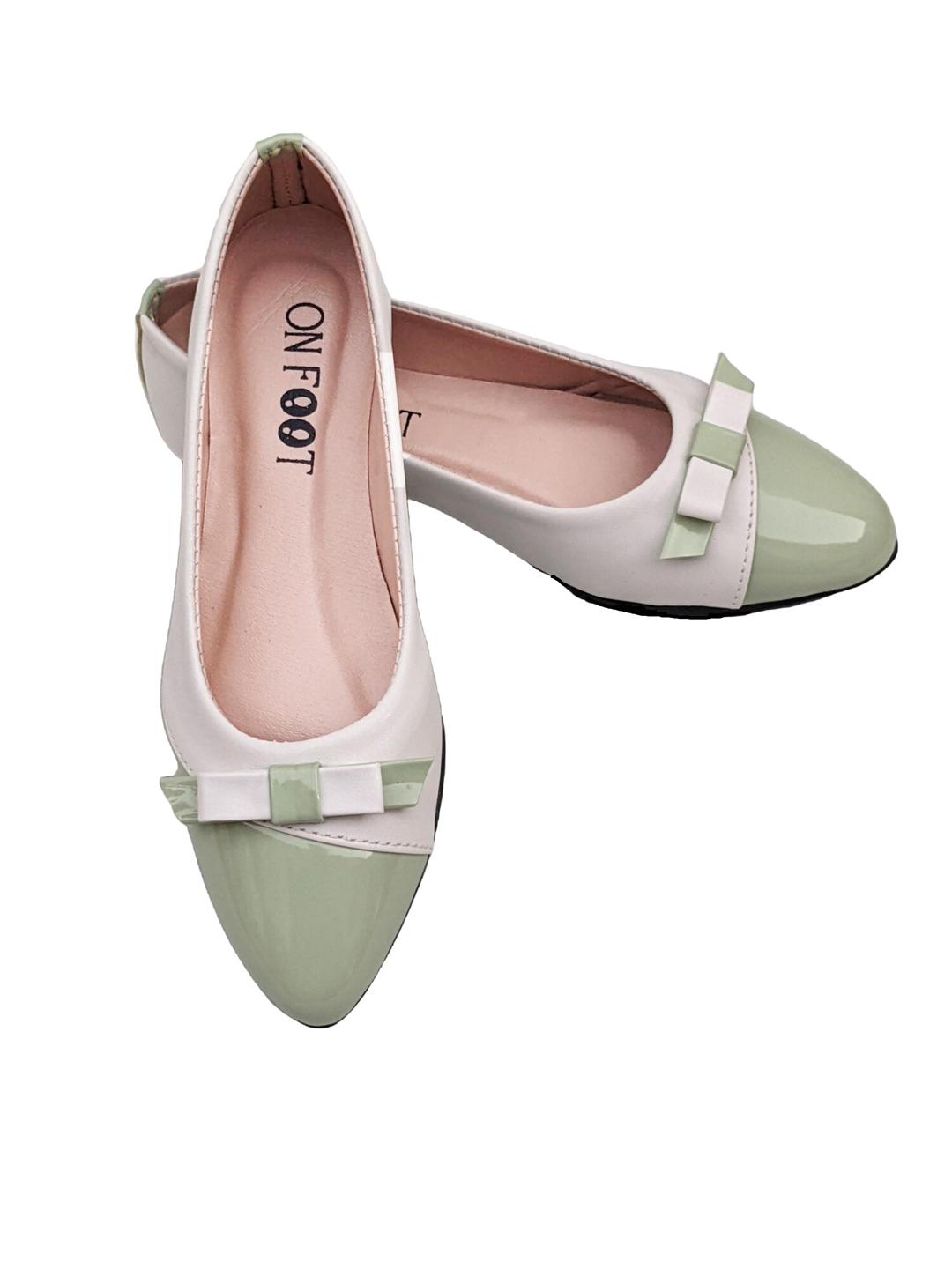 Artisan Grace Polished Leather Buckle Pumps